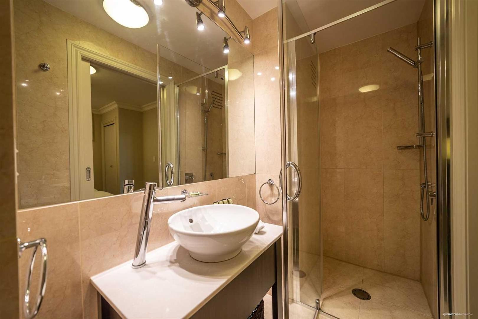 The Beacon - Luxe Studio Unit Queenstown Zewnętrze zdjęcie